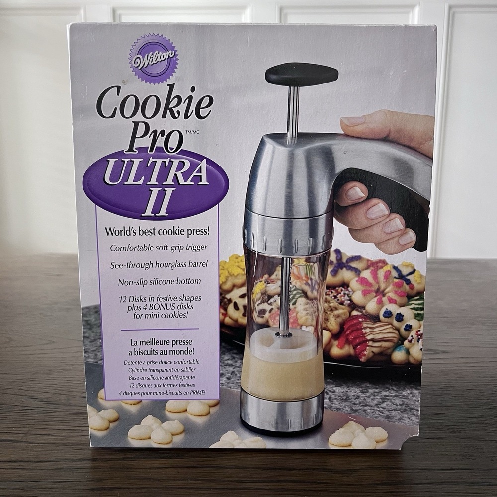 Wilton Cookie Pro Ultra II Cookie Press w/ 16 Shaping Disks Vintage NEW